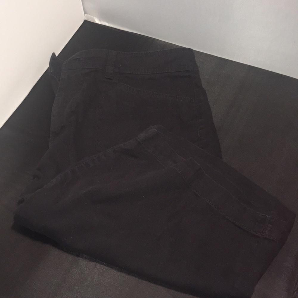 GLORIA VANDERBILT Bermuda Shorts